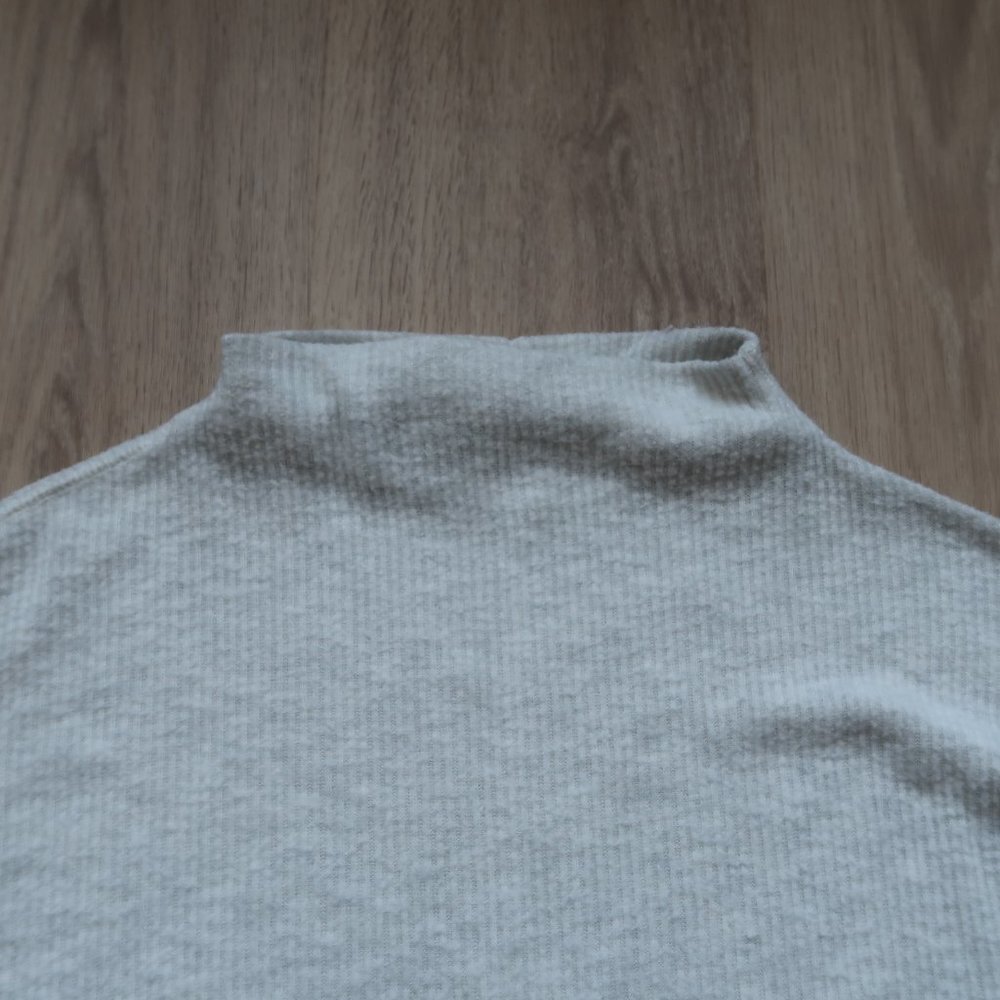 Anthropologie Eri +Ali Sweater Holdrege Heathered Grey Ribbed Knit Size Medium - Picture 6 of 7